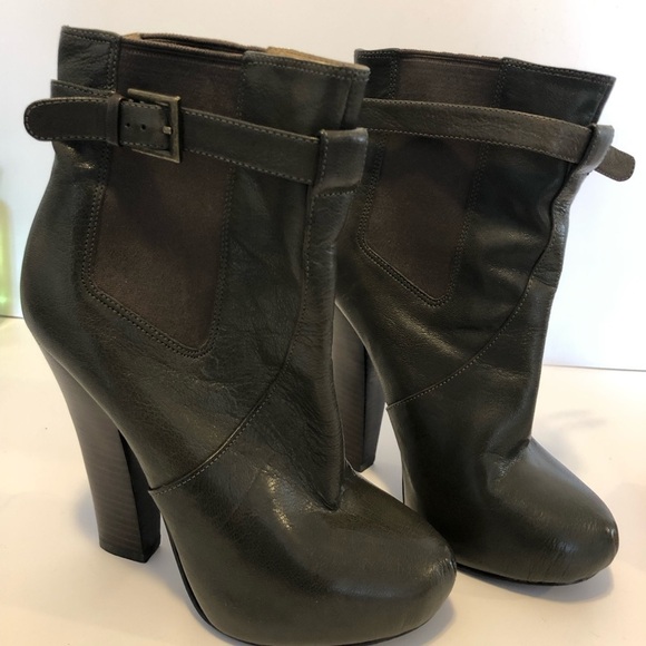 Nine West Green Platforms Leather Booties - Picture 1 of 4
